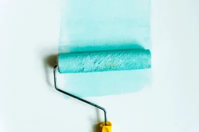 Peinture intérieure à Trespoux-Rassiels — murs, plafonds et boiseries